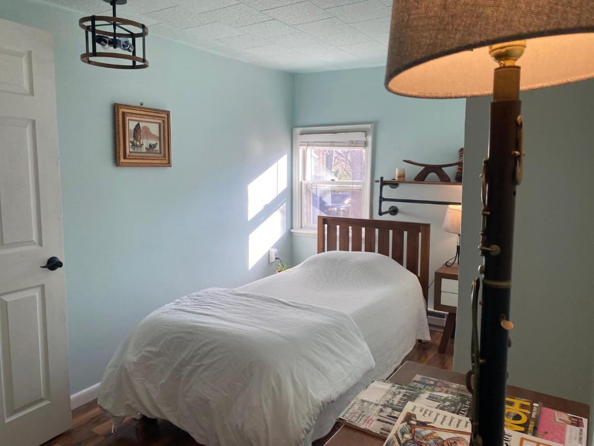 Boho-Chic Travel Pad - Unit 2 Apartment Bloomington Exterior photo